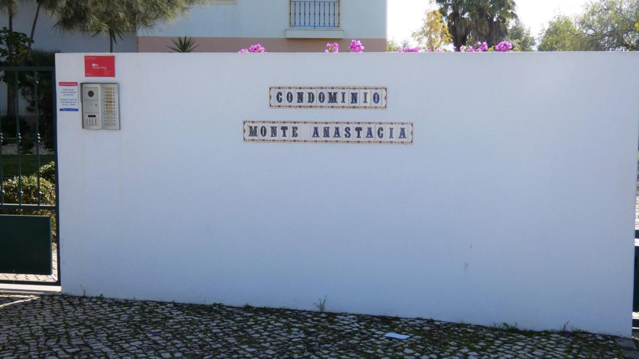 Monte Anastacia Apartment Lagos Bagian luar foto
